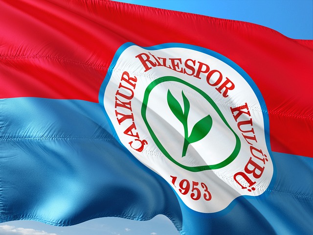 纳米比亚足球的拓荒者-艾里法斯・希武特-上，当年的大连万达26号